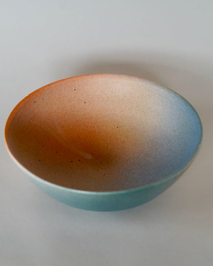 Gradiented Bowl